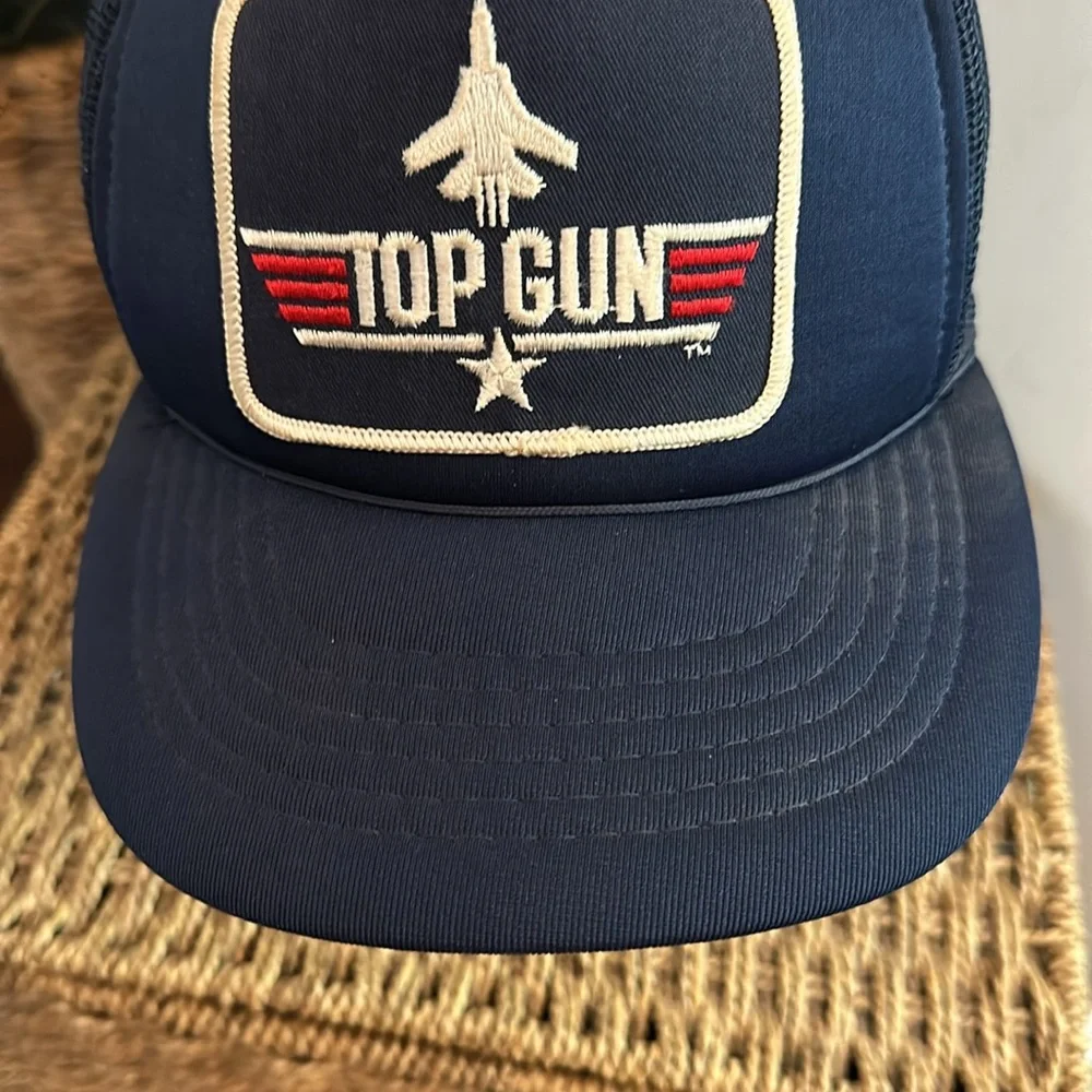 Vintage Moja Joy Insignia men’s Top Gun patch Navy Blue Trucker mesh OS Hat